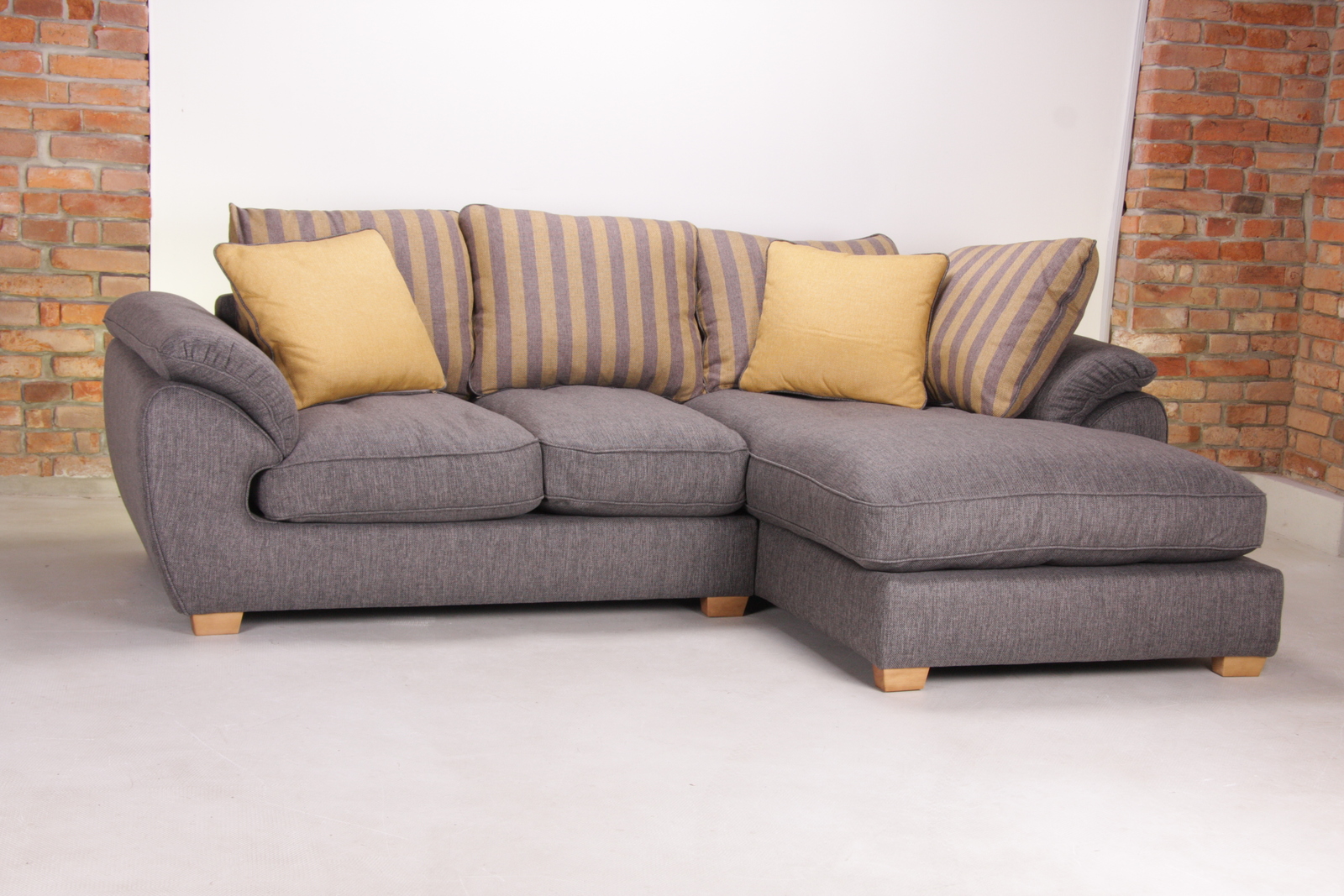G217 provence mega sofa chalet 25  