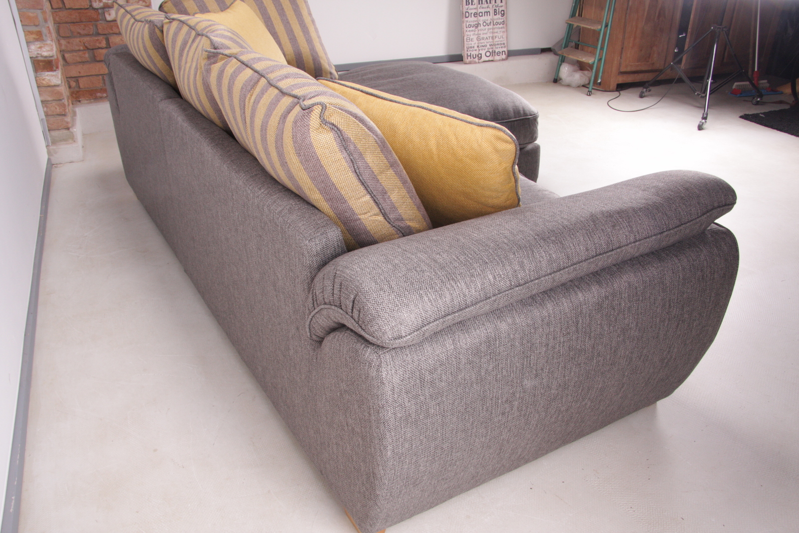 G217 provence mega sofa chalet 7  