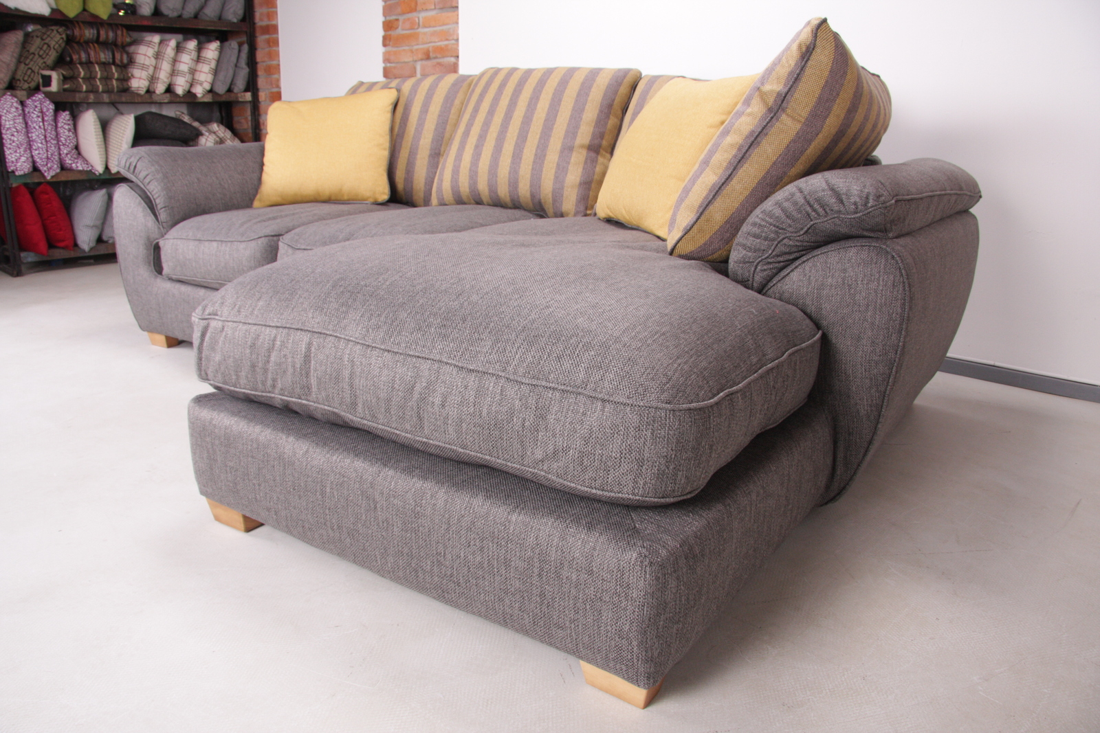 G217 provence mega sofa chalet 13  