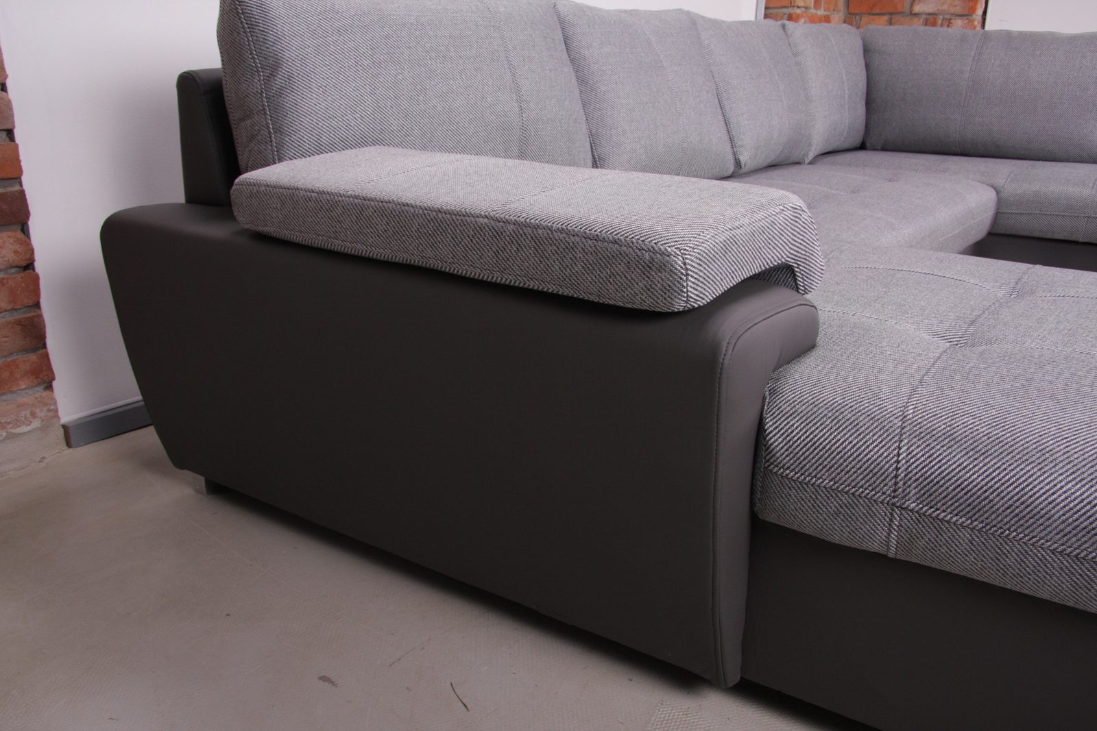 22 37 tokio maxi ucko sedaci souprava 25  