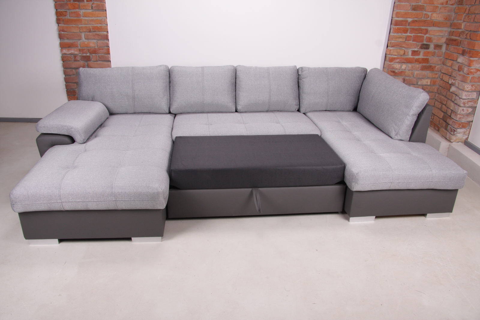 22 37 tokio maxi ucko sedaci souprava 57  