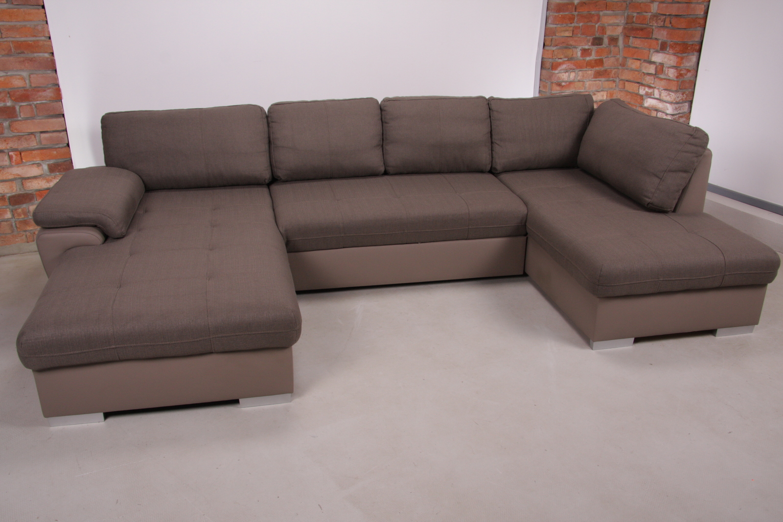 1 38 tokio maxi ucko sedaci souprava 24  