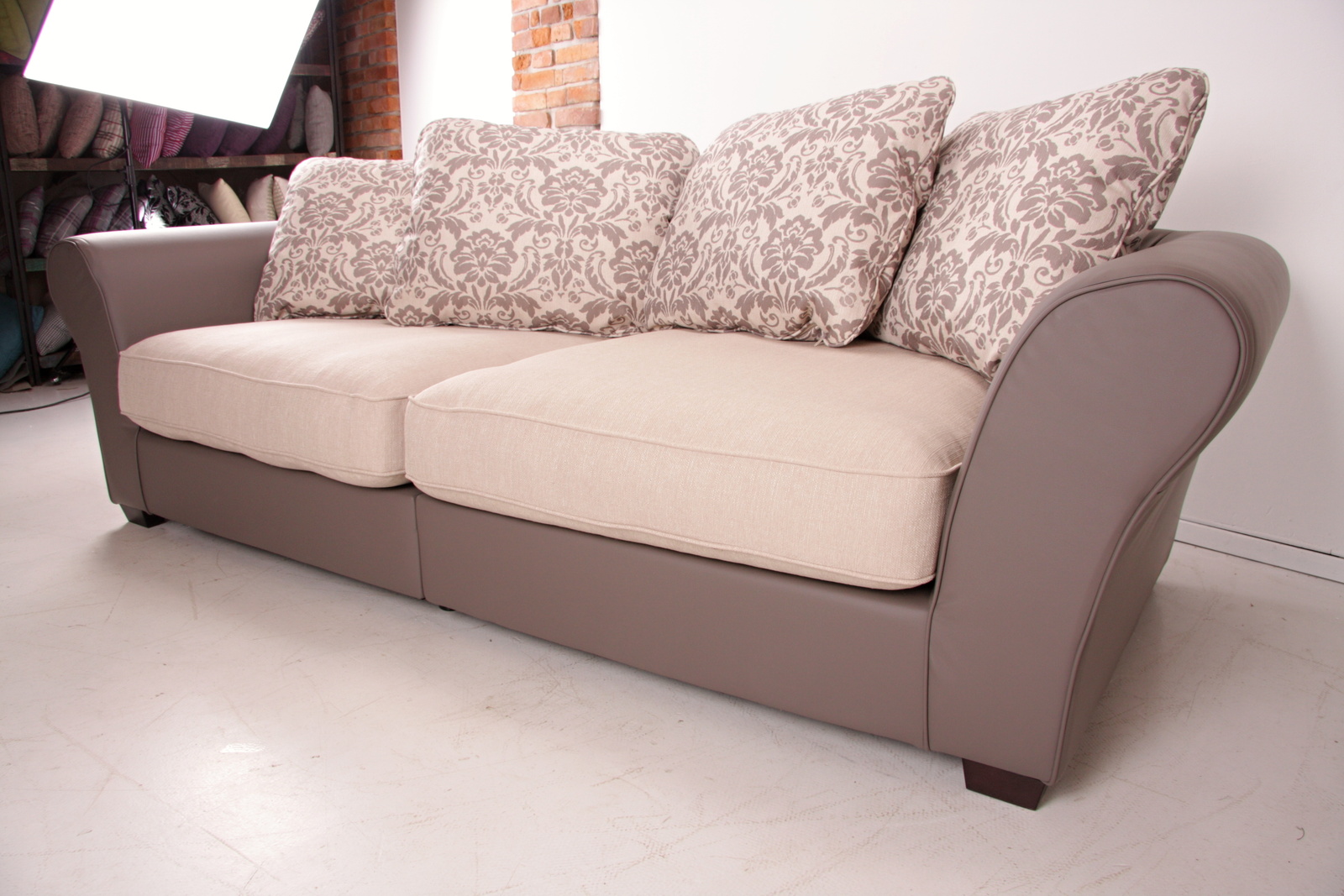 G400 chalet megasofa sofa pohovka design img 9360