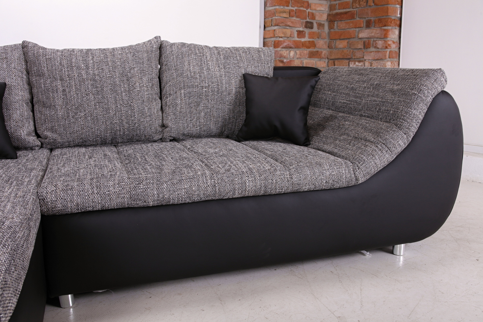 8 54 imola  sedaci soupravaluxusni  mg 8446