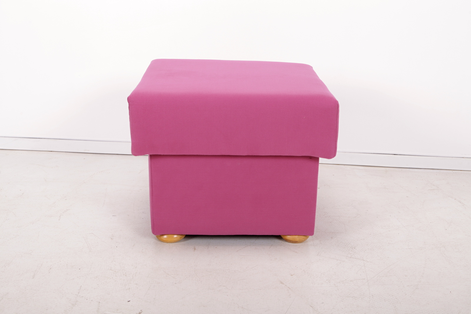 31 58 taburet pink bobik hocker ruzovy pink mg 3205