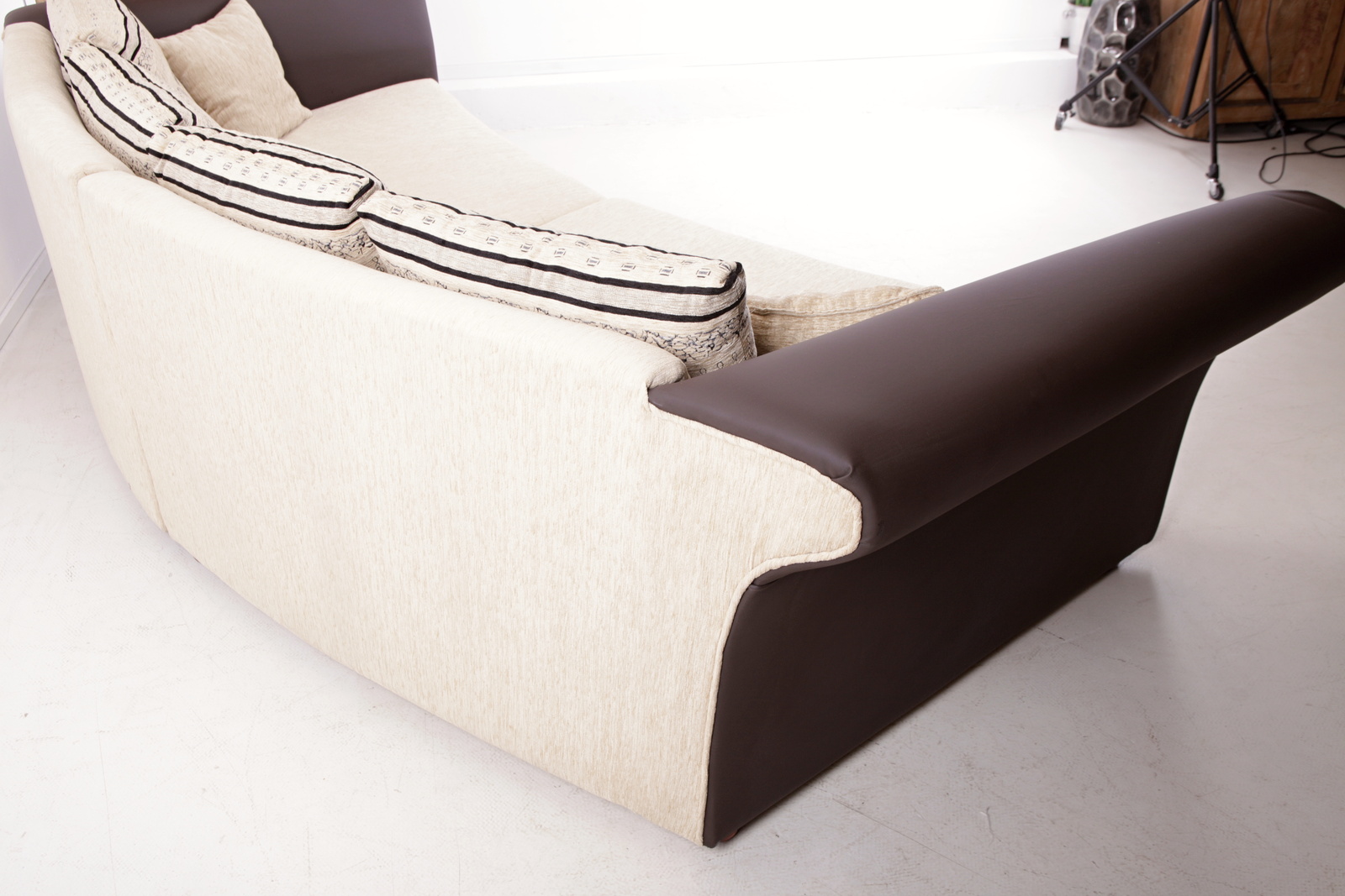 13 59 brest sofa big sofa mega sofa kolonial elefanten elephant  mg 8216