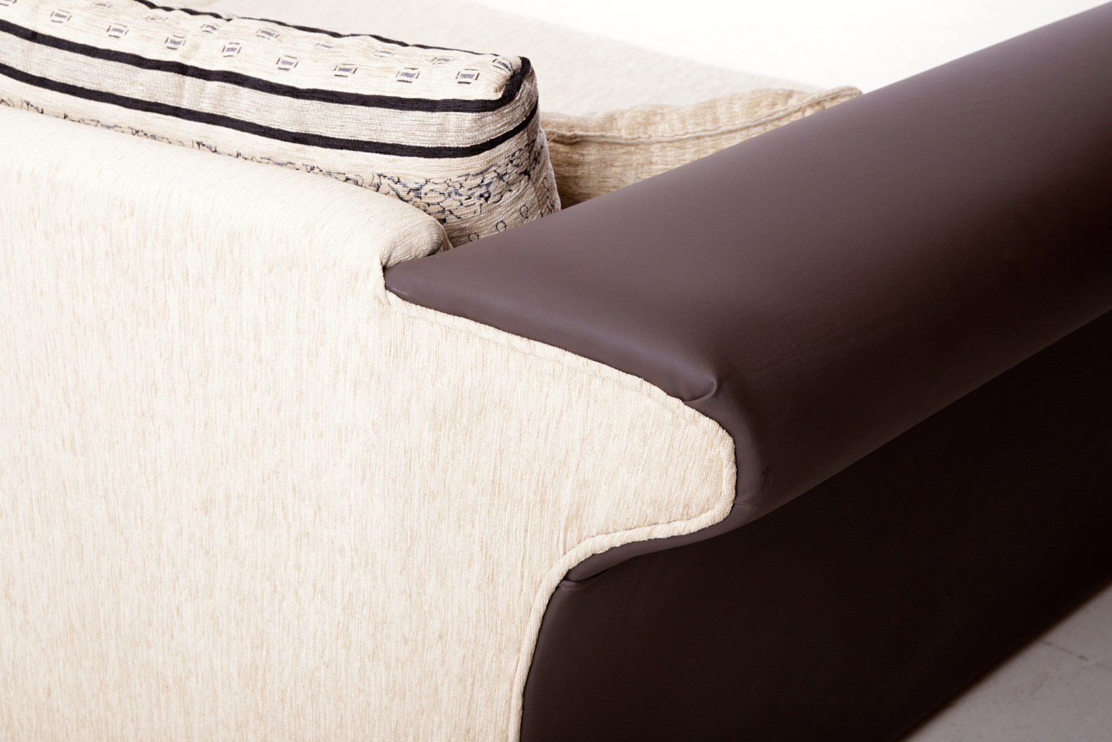 13 59 brest sofa big sofa mega sofa kolonial elefanten elephant  mg 8217