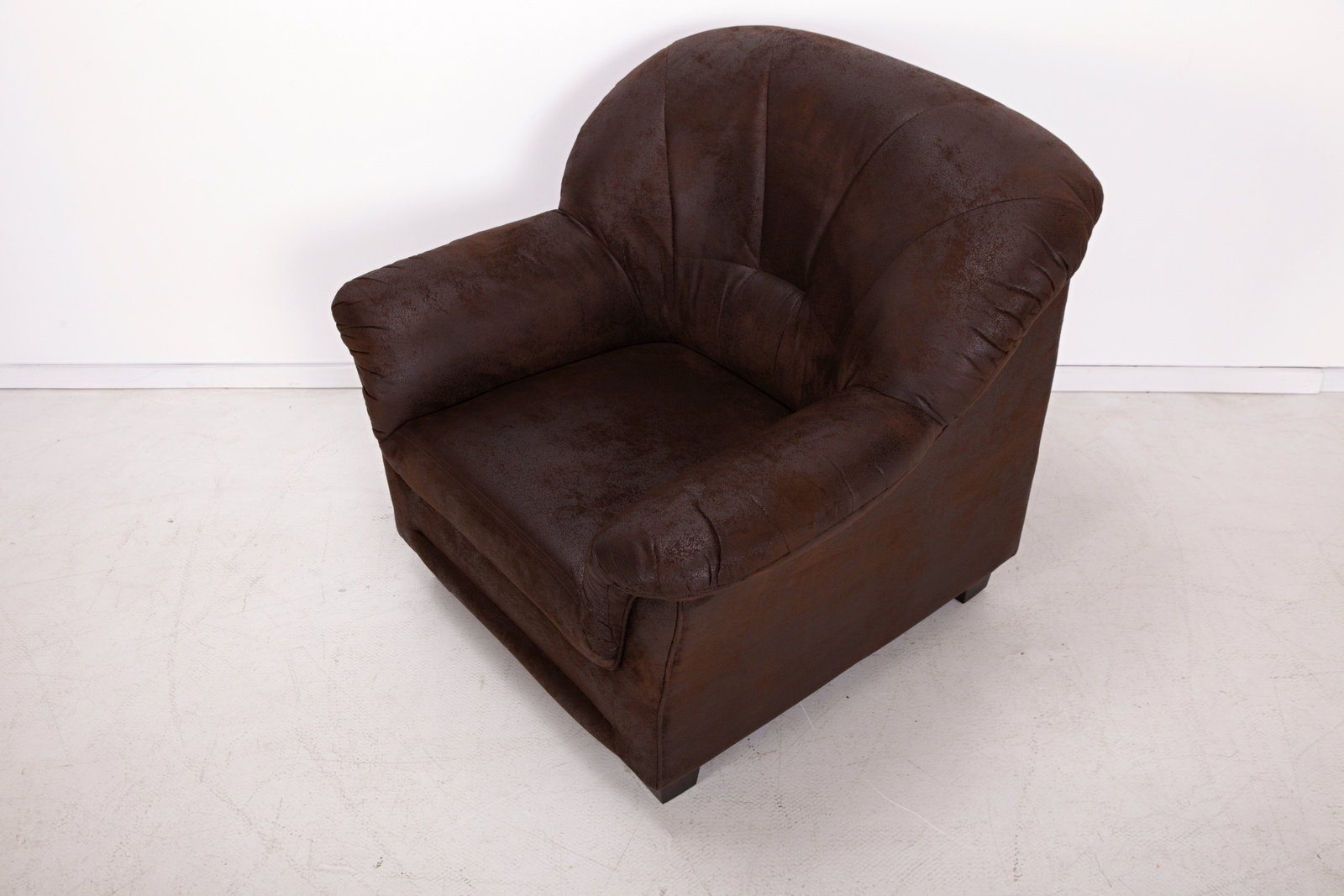 18 59 camelita  usak vysoke kreslo luxusno kuze kozene 1 17 59 camelita  usak vysoke kreslo luxusno kuze kozene 1  mg 8329