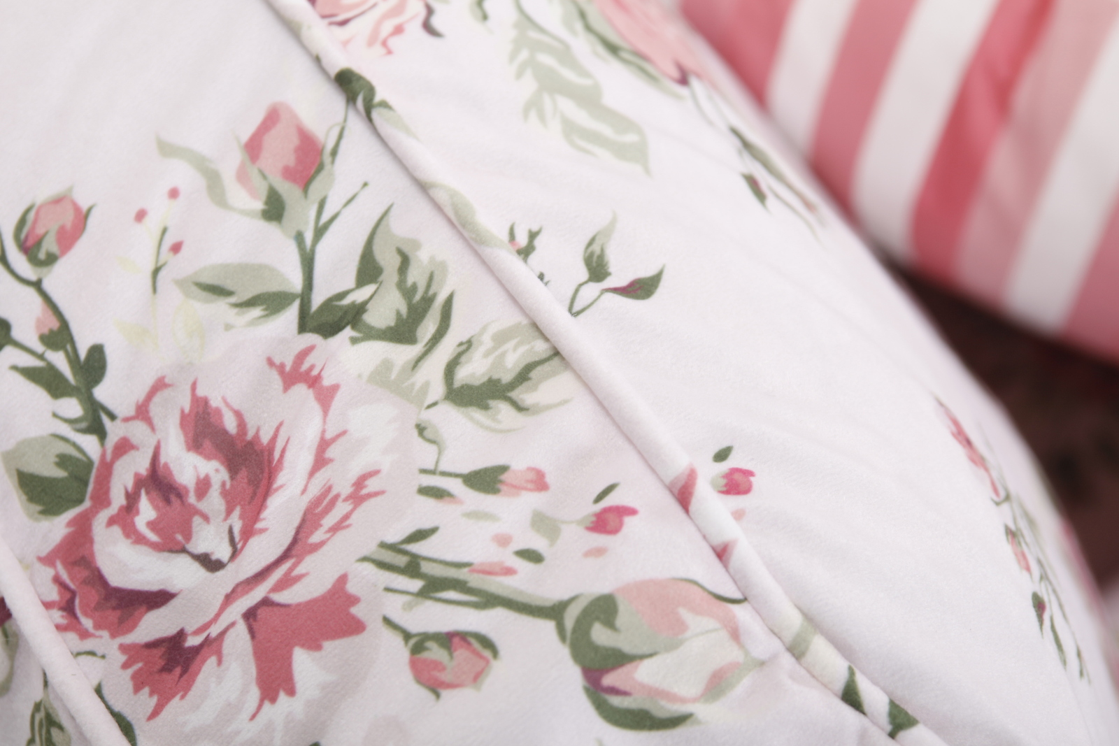 23 63 elisse rose rosen romantick romanticke kvetinove  abcnabytek.cz   21 63 elisse rose rosen romantick romanticke kvetinove  abcnabytek.cz    mg 4489