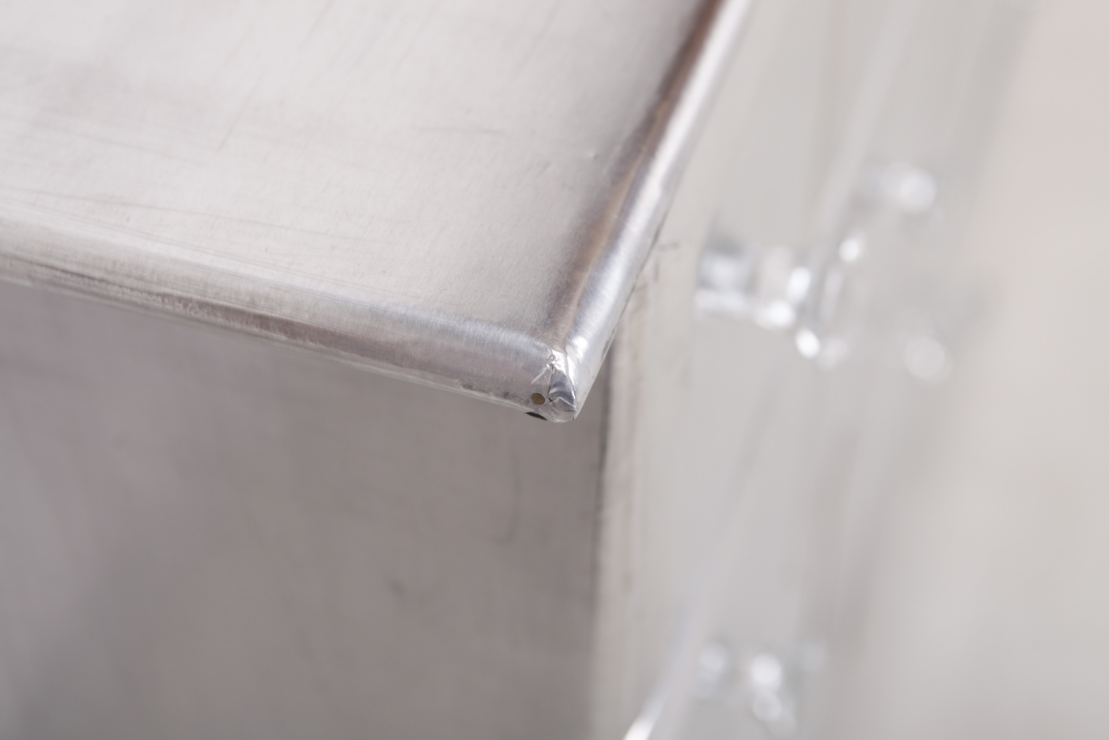G626 komoda diamant silver plechova   gutmann faktory abcnabytek.cz  mg 5403