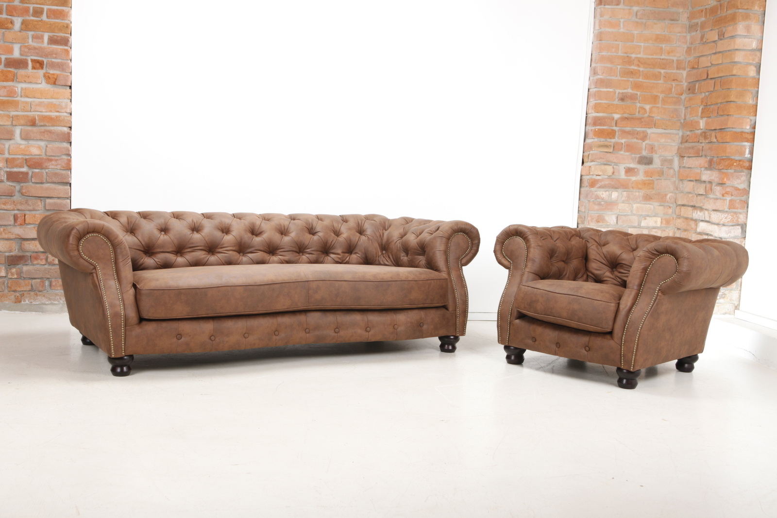 111g719 giant chesterfield  landscape megasofa big sofa  mg 0028
