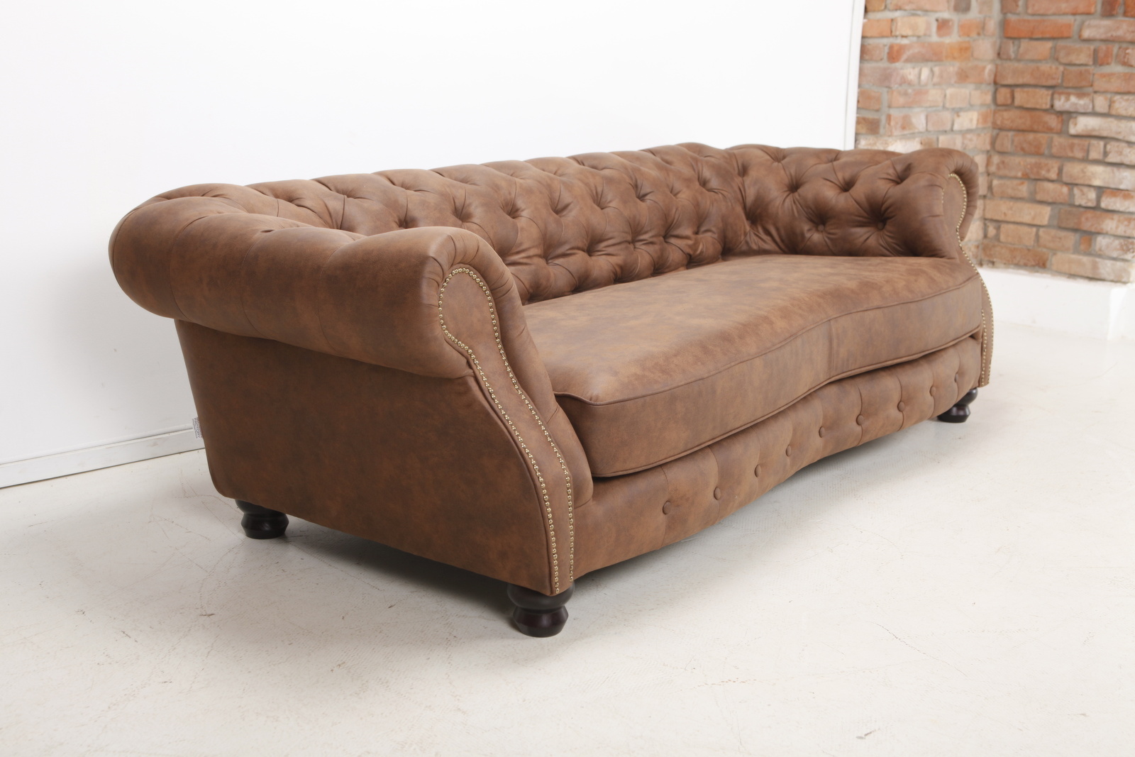 G719 giant chesterfield  landscape megasofa big sofa  mg 0015