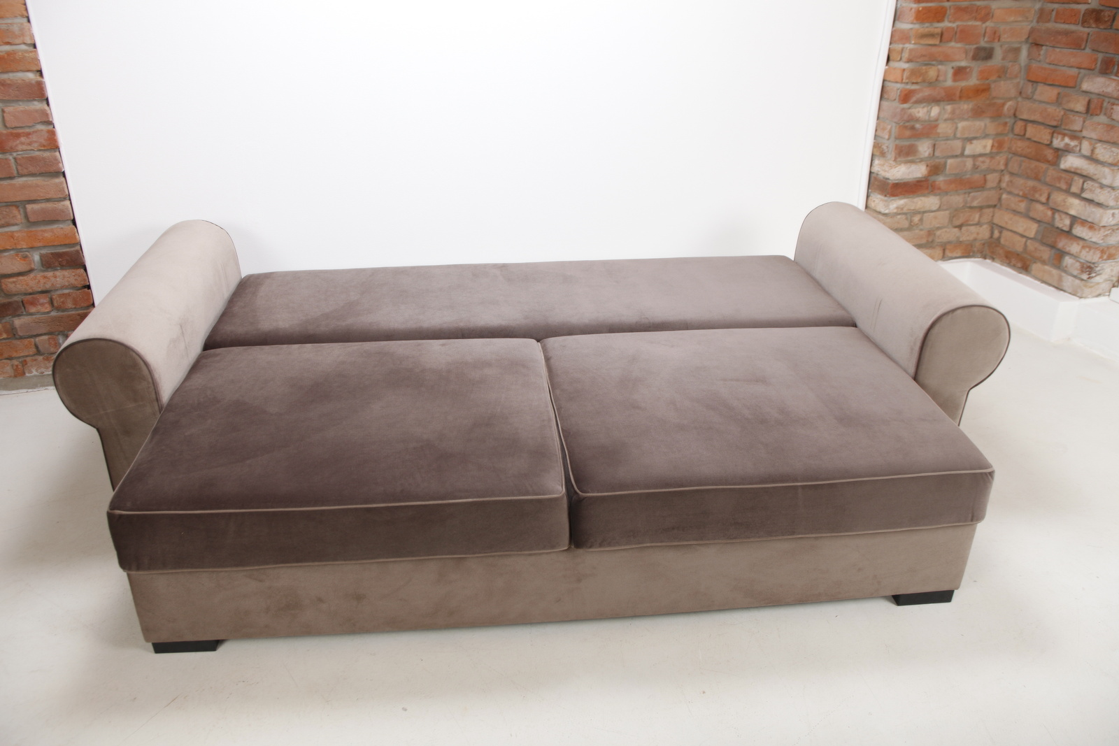 2 72 deluxe luxusni sofa taburet  mg 0748