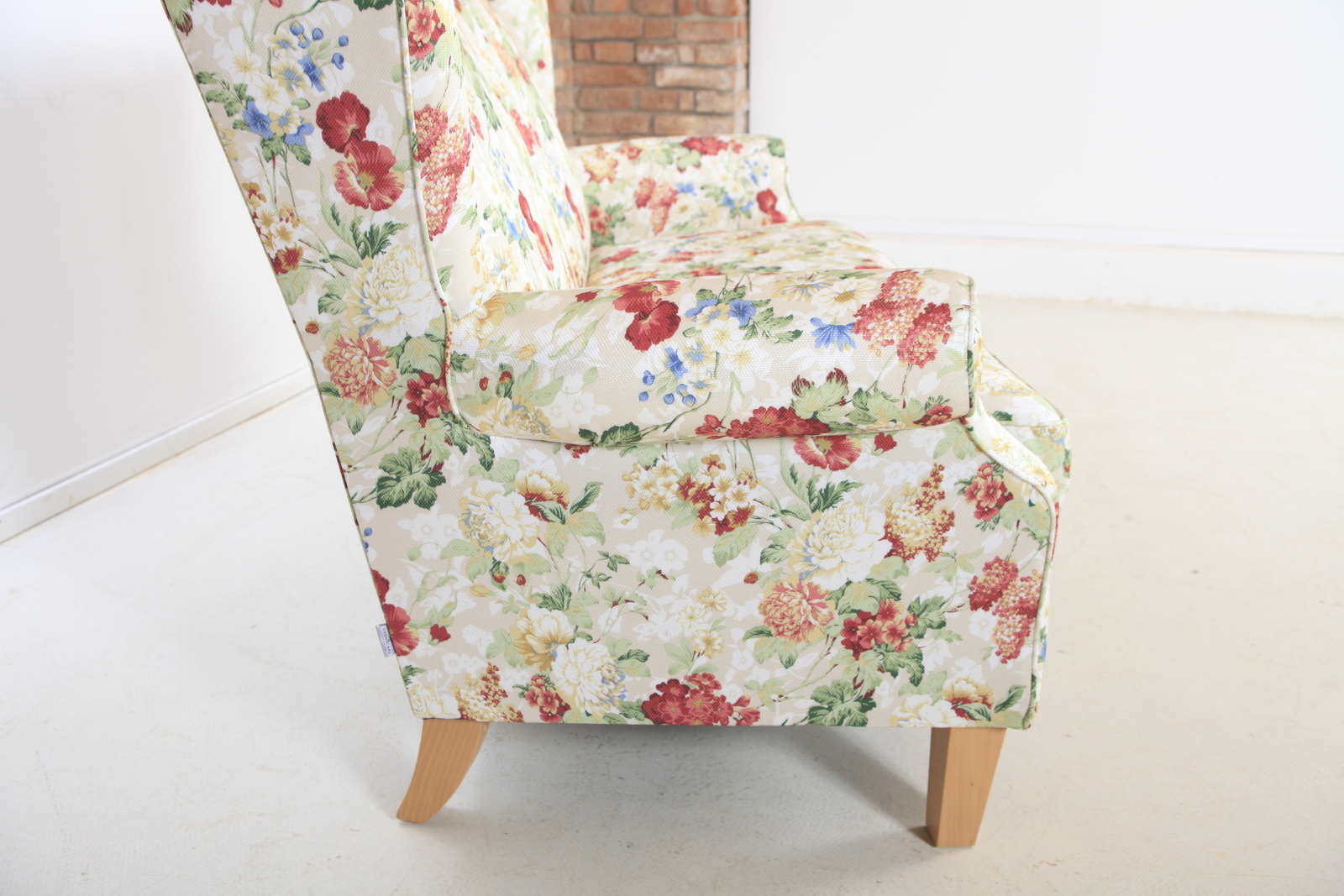 G758 landscape gutmann faktory sofa  mg 4680