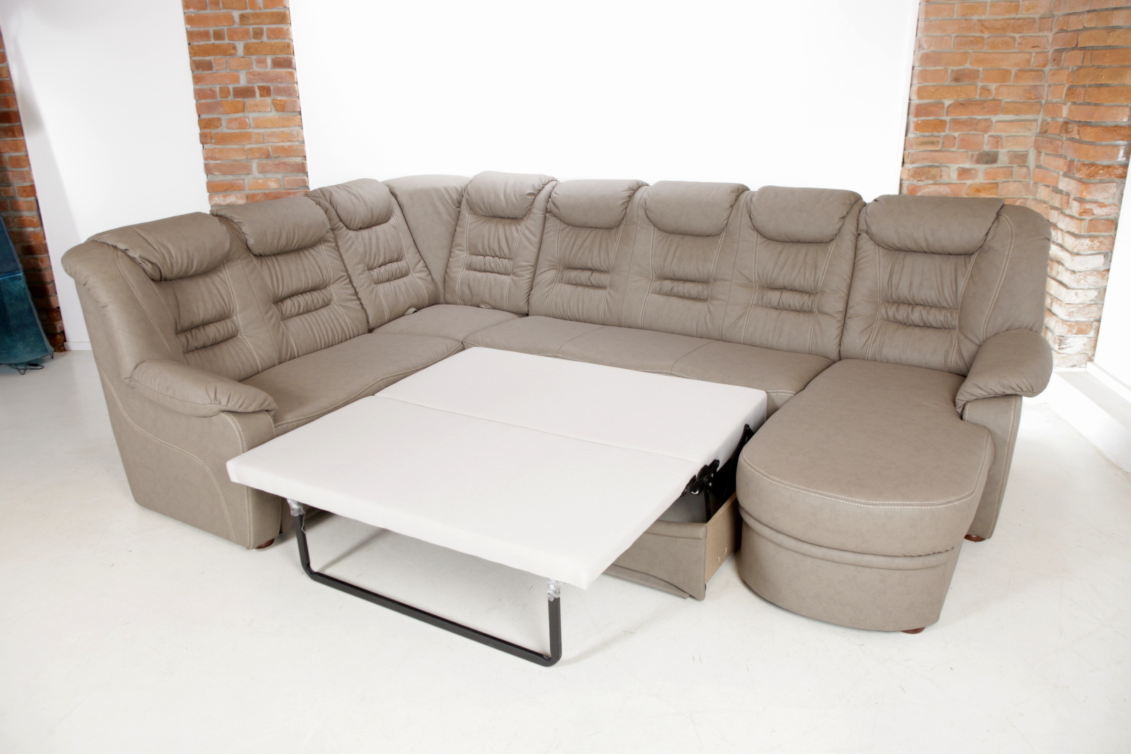 15 79 elvis luxusni kozena  sedaci souprava  mg 5347 