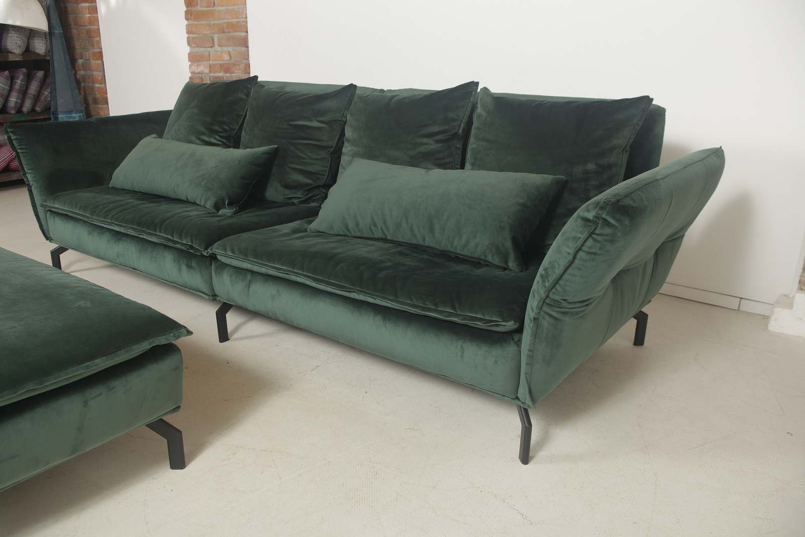 849 astoria grun zelena xxllutz mega pohovka sofa big  nemecka vyroba usak gutmann factory   mg 9113