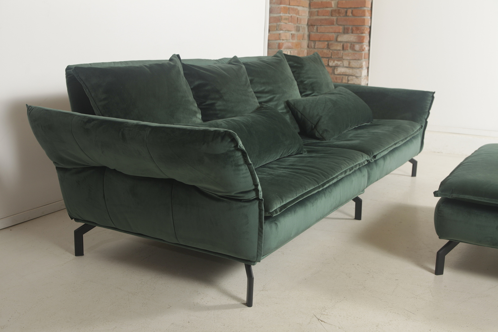 849 astoria grun zelena xxllutz mega pohovka sofa big  nemecka vyroba usak gutmann factory   mg 9117