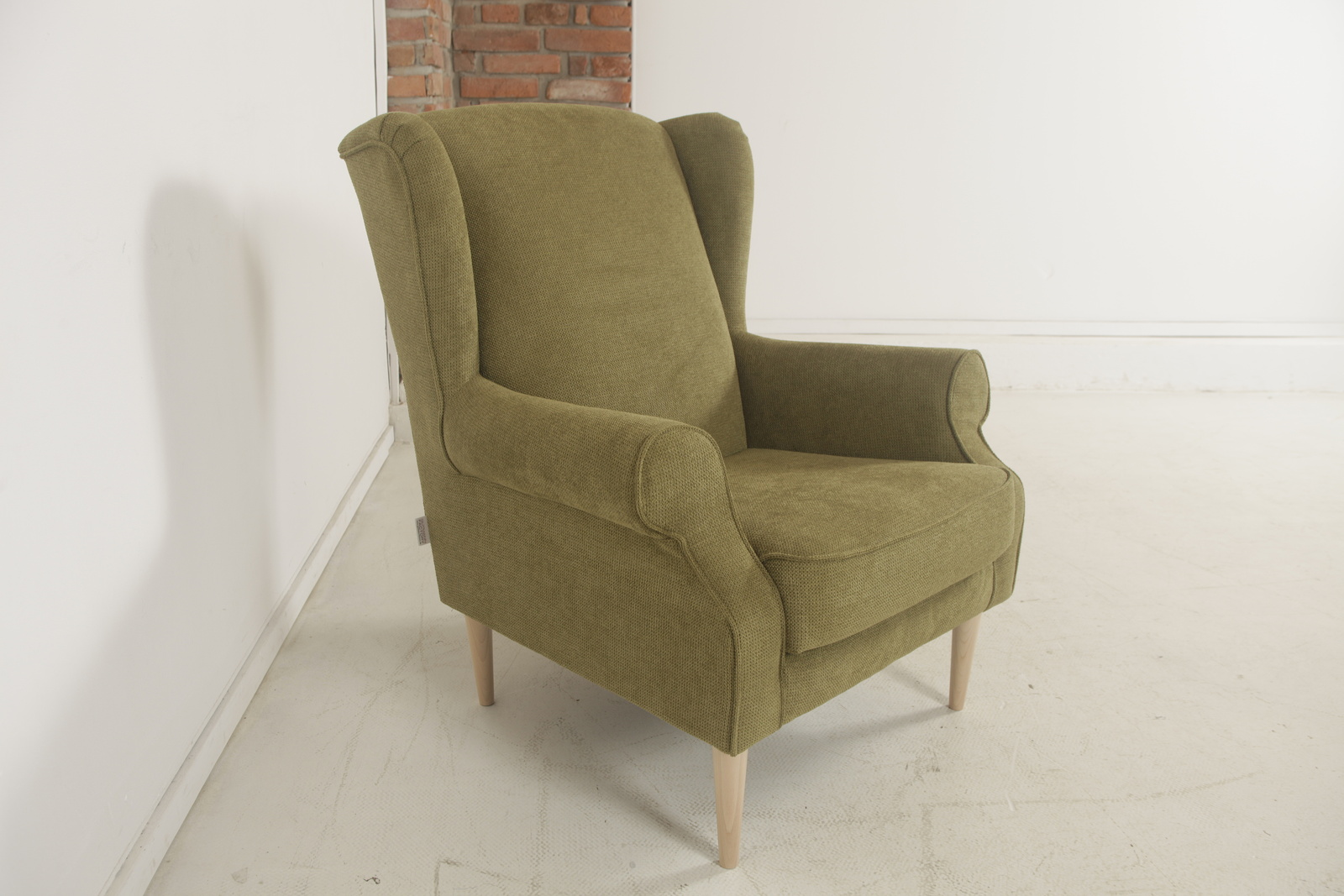 G 853 k%c5%99eslo lodge od gutmann faktory   mg 9702