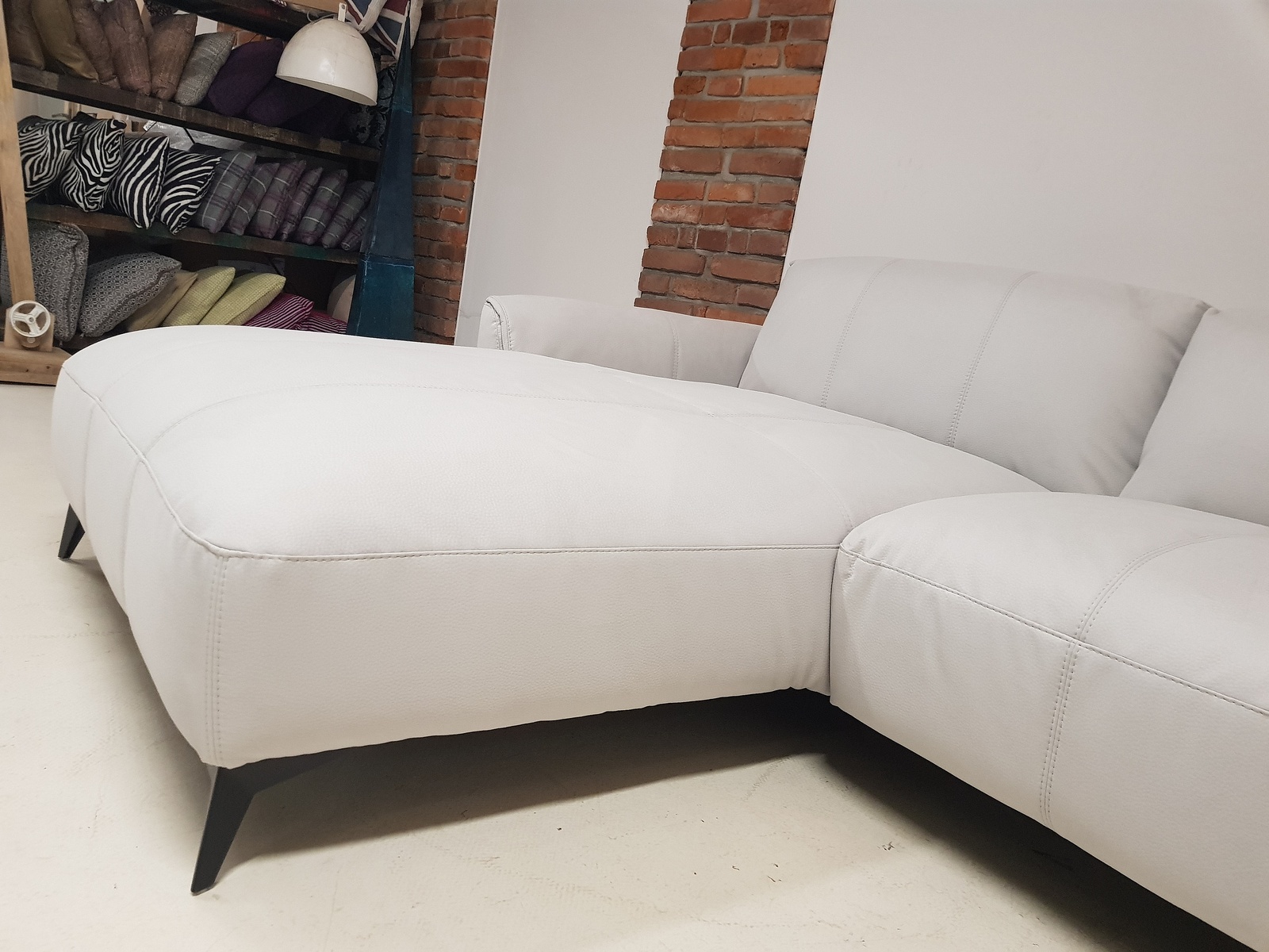 G857 barbados pohovka sofa canyon  kvalitni kozena  gutmann factory  20200618 101603