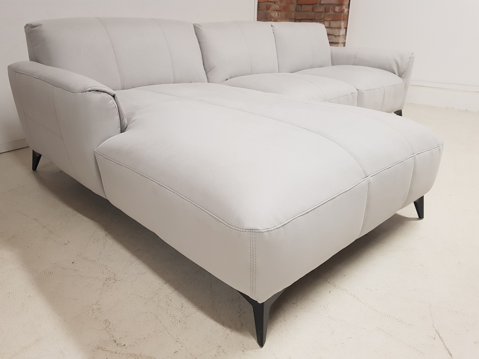 G857 barbados pohovka sofa canyon  kvalitni kozena  gutmann factory  20200618 101713