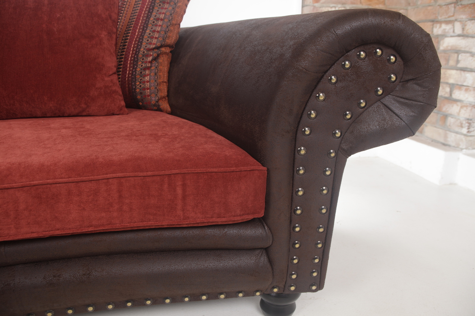 G858 chalet  pohovka sofa kvalitni kozena  gutmann factory   mg 9829