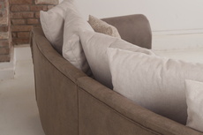 G859 chalet  pohovka sofa kvalitni kozena  gutmann factory   mg 9859