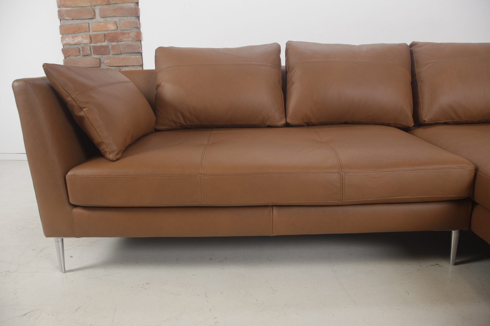 G862 loft  pohovka sofa canyon  kvalitni kozena  gutmann factory   mg 0208