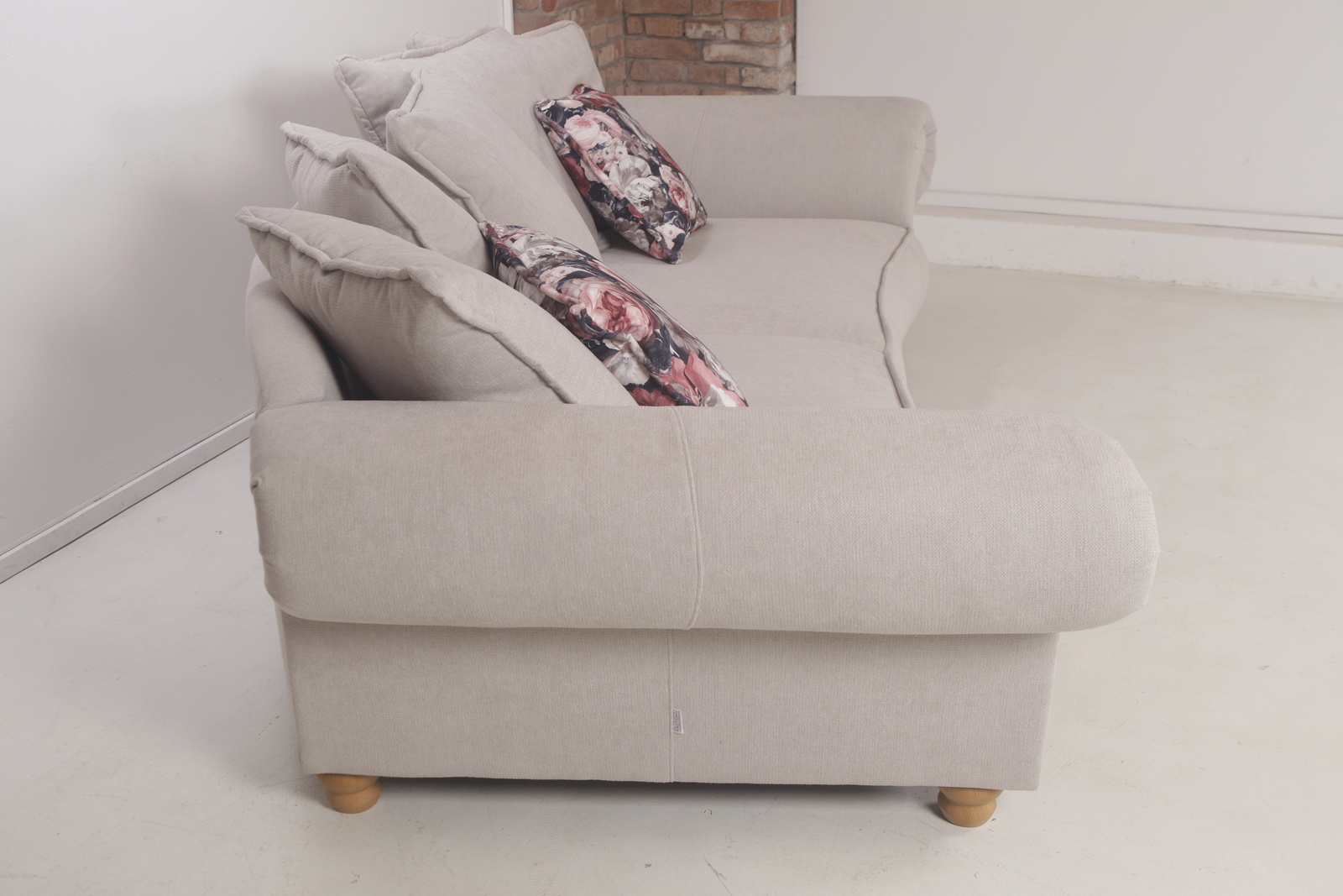 G861 vivero chalet mega   pohovka sofa kvalitni kozena  gutmann factory   mg 9926