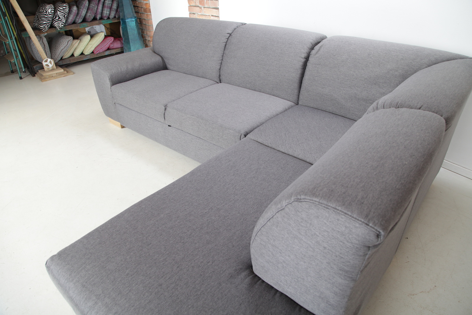13 96 incanto moderni rohova designova ulozny prostor rozkladac%c3%ad img 5617