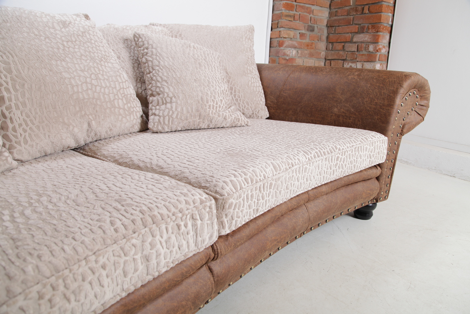 G957 chalet landscape gutmann factory mega sofa kolonial colonial big sofa pohovka  textil  hn%c4%9bd%c3%a1  b%c3%a9%c5%beov%c3%a1 www.abcnabytek.cz img 6000