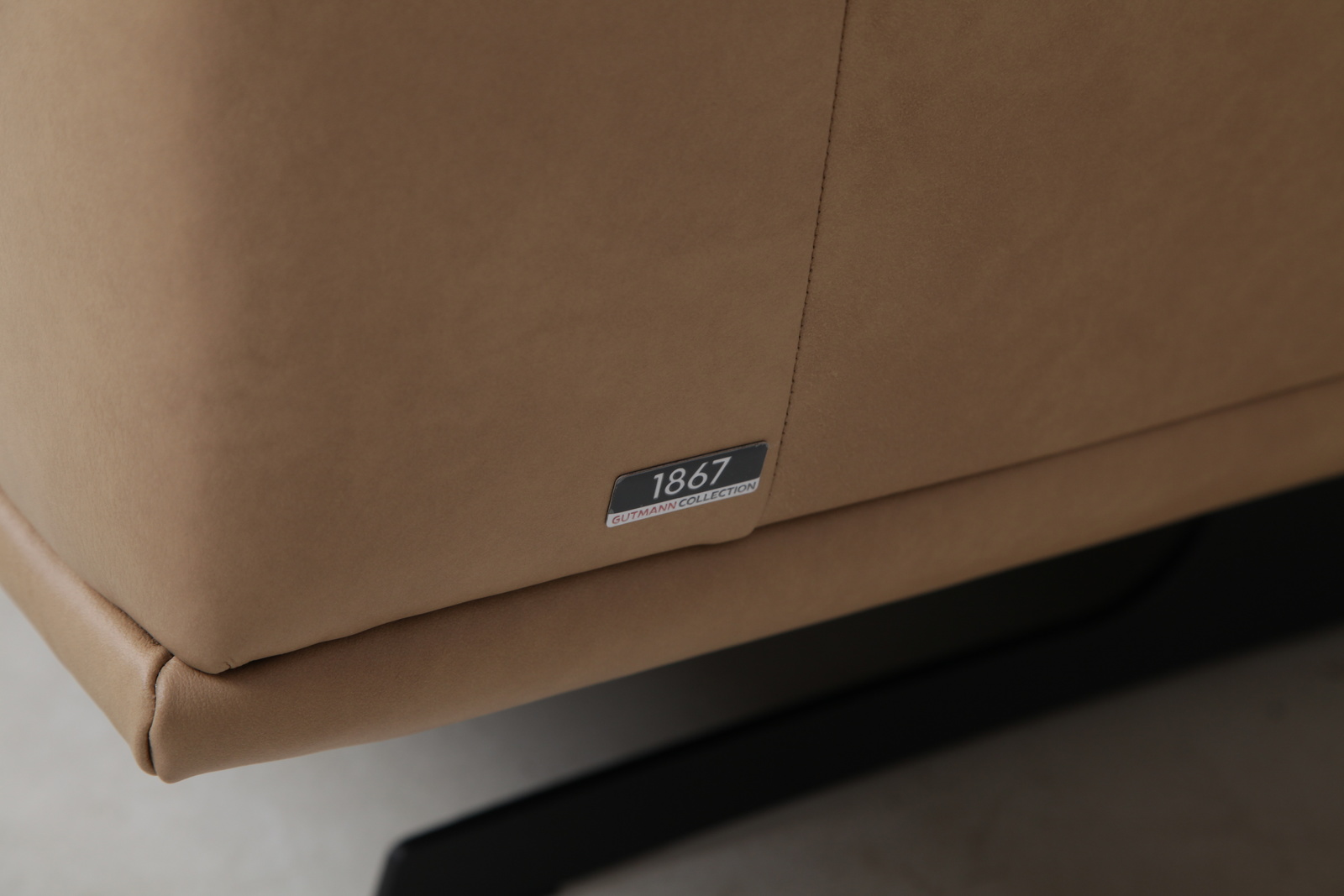 G964 sahara b%c3%a9%c5%beov%c3%a1 ko%c5%been%c3%a1 mega pohovka gutmann factory www.abcnabytek.cz places of style big sofa oneimg 6203