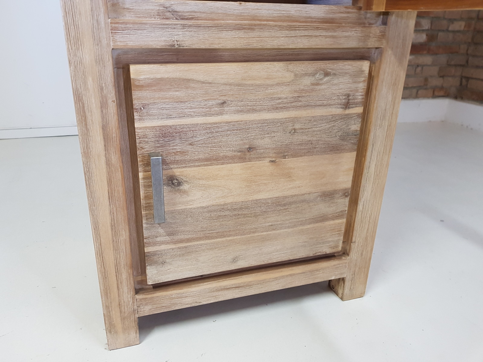 G974 tunis akazie akacie masiv tuni vitr%c3%adna sakura gutmann factory vitrine  tunis h%c3%b6he 180 img 20220411 131004