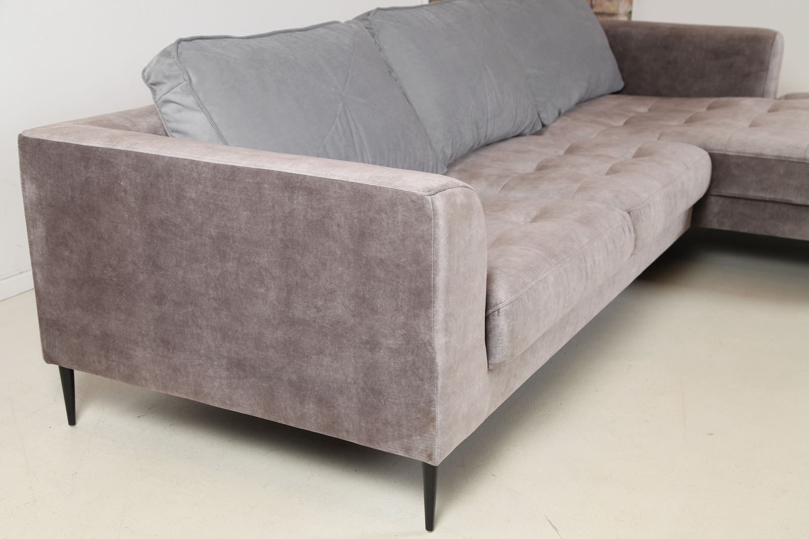 22 98 luzi duspiva zbynek modern%c3%ad sedac%c3%ad souprava luzi od trendmanufaktur img 7308