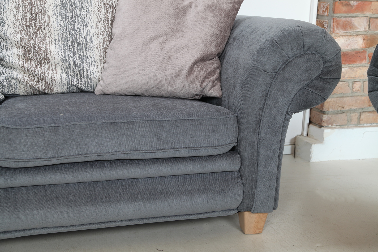 G979 3  2   otoman salvator ridgevalley chalet einzelsofa gutmann factory mega sofa ecksofa big sofa img 7501