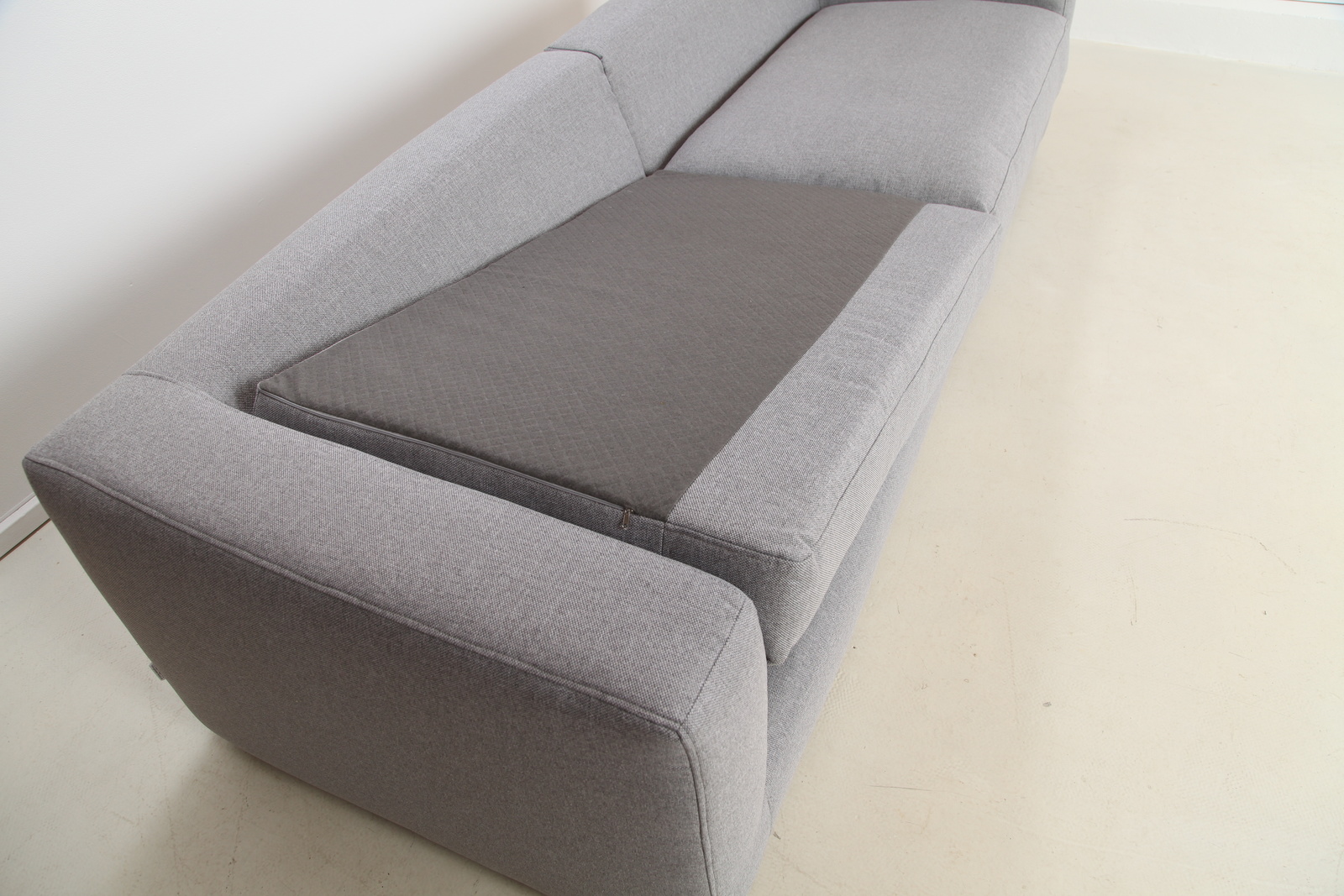 G987 lissona mega sofa home24  einzelsofa gutmann factory mega sofa ecksofa rohova big sofa img 7829