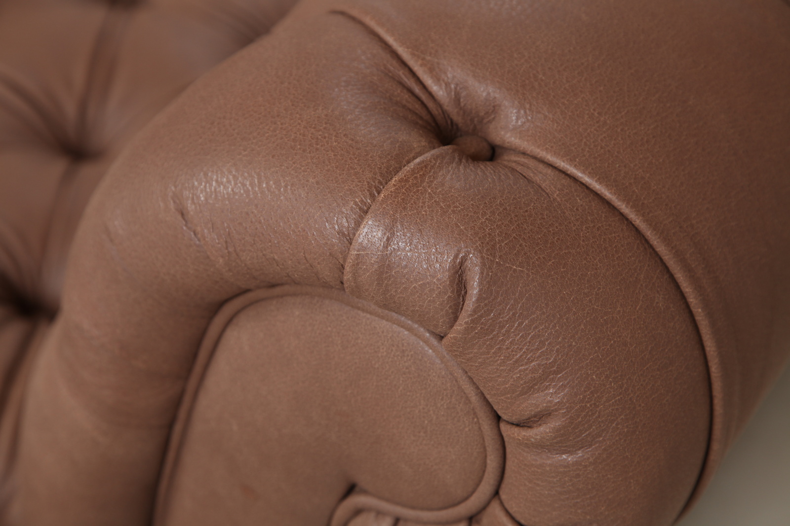 G31 canyon amazonas sofa leder kozene chesterfield gutmann factory abcnabytek.cz  img 8249