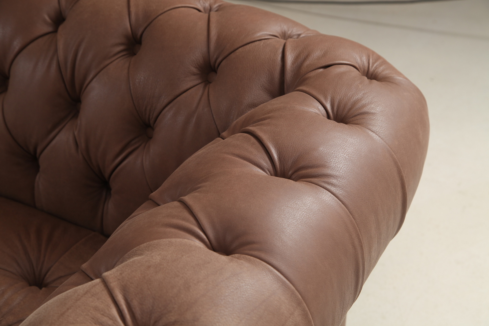 G31 canyon amazonas sofa leder kozene chesterfield gutmann factory abcnabytek.cz  img 8265