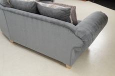 G70 chalet  big sofa mega sedaci souprava  gutmann factory abcnabytek.cz img 9293