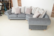 G70 chalet  big sofa mega sedaci souprava  gutmann factory abcnabytek.cz img 9300