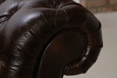 G93 canyon kozena sofa chesterfield sedaci souprava  gutmann factory abcnabytek.cz img 9593