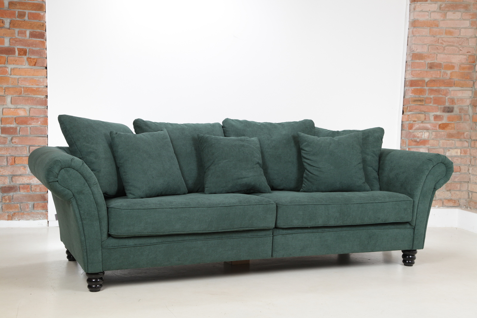 G143 lamour big mega pohovka lahvove zelena  sofa  pohovka gutmann factory img 0479