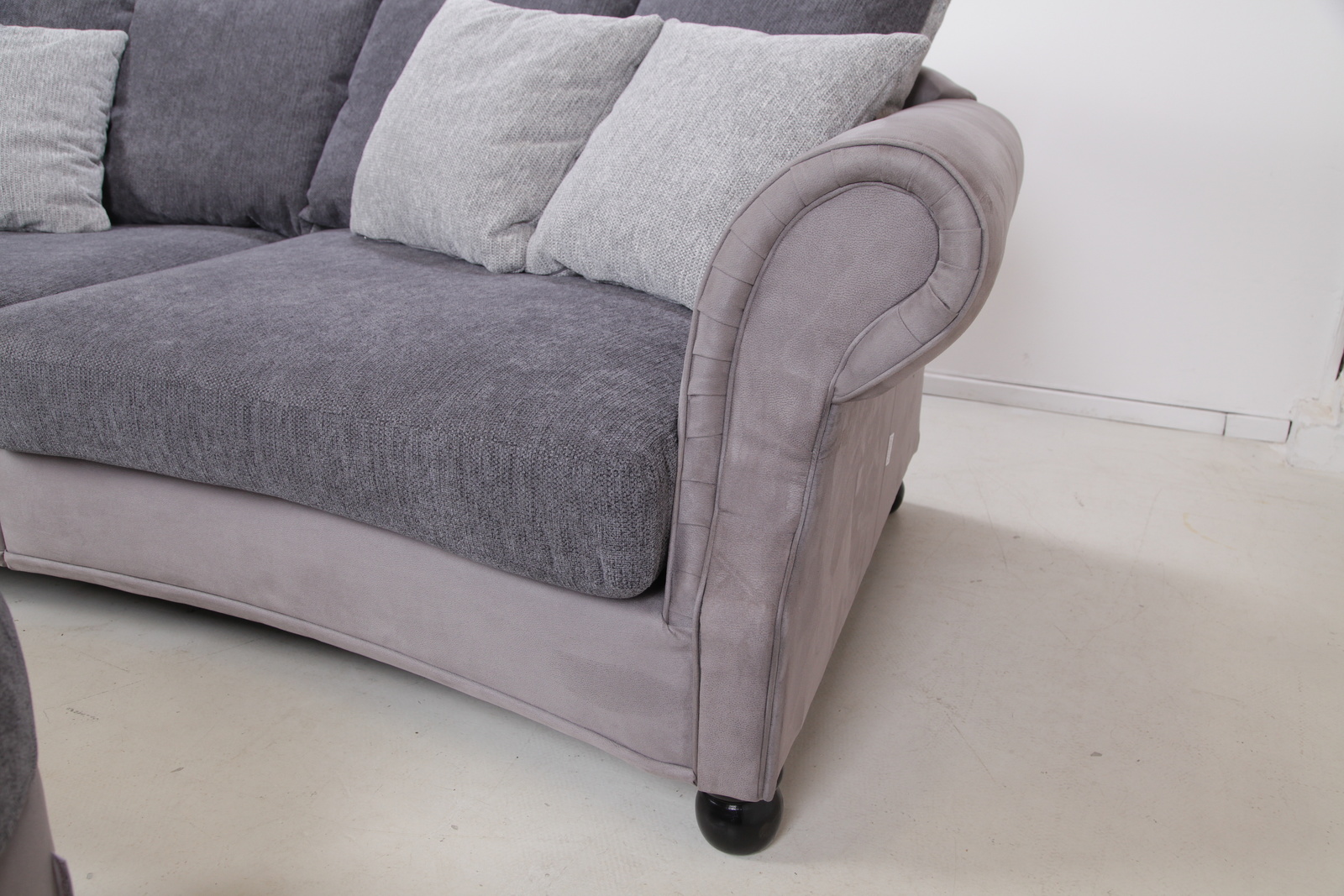 G168 taburet chalet megasofa runde big sofa sedaci souprava gutmann factory abcnabytek.cz  img 1433