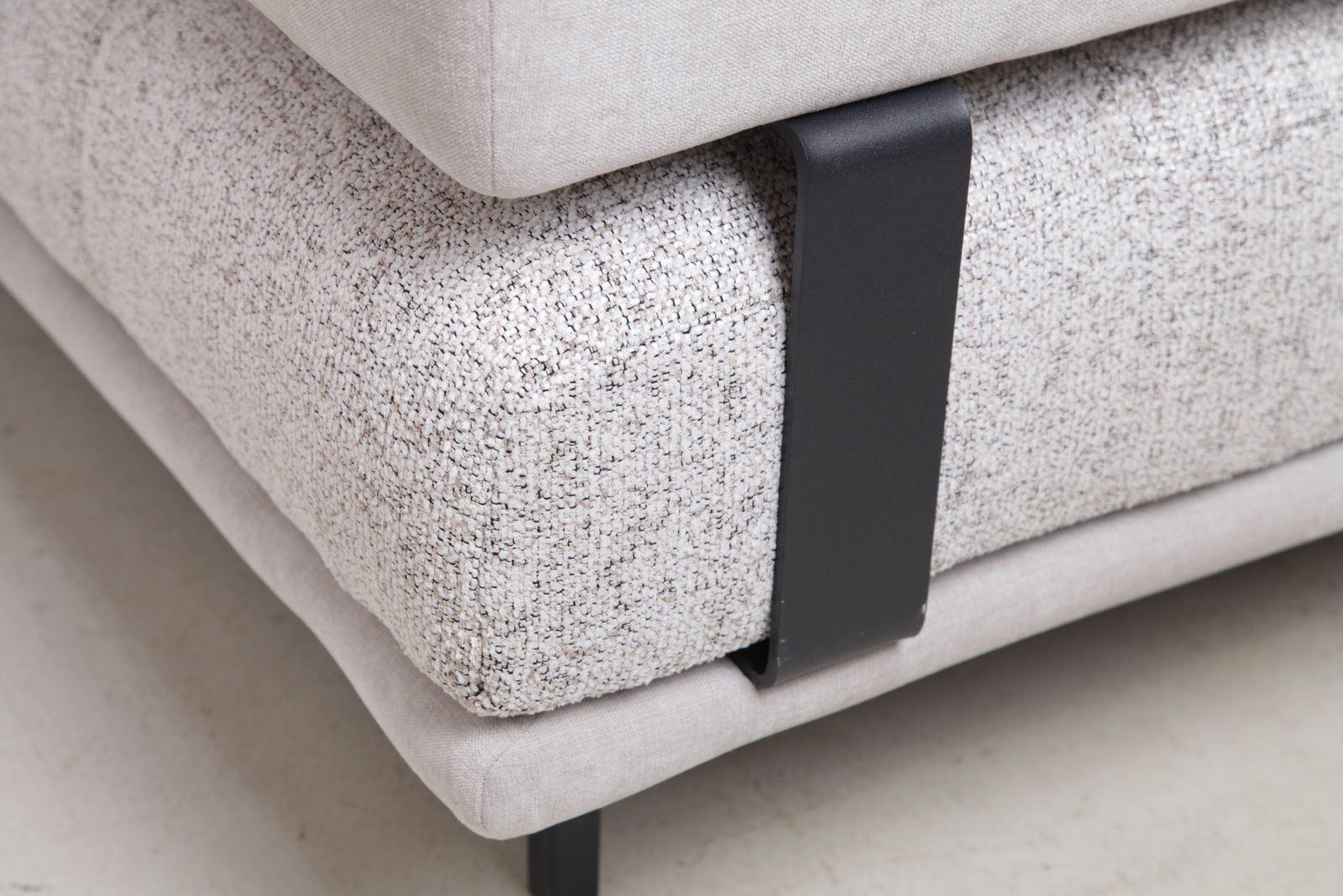 G201 forest moderni hluboka designova sv%c4%9btl%c3%a1  hlubok%c3%a1 karma largo sedac%c3%ad spouprava  gutmann factory abcnabytek.cz img 2200