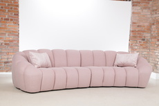G207 emelie gutmann factory pohovka v%c4%8del%c3%ad pl%c3%a1stve ply%c5%a1ov%c3%a9 big sofa design boucl%c3%a9  img 2282